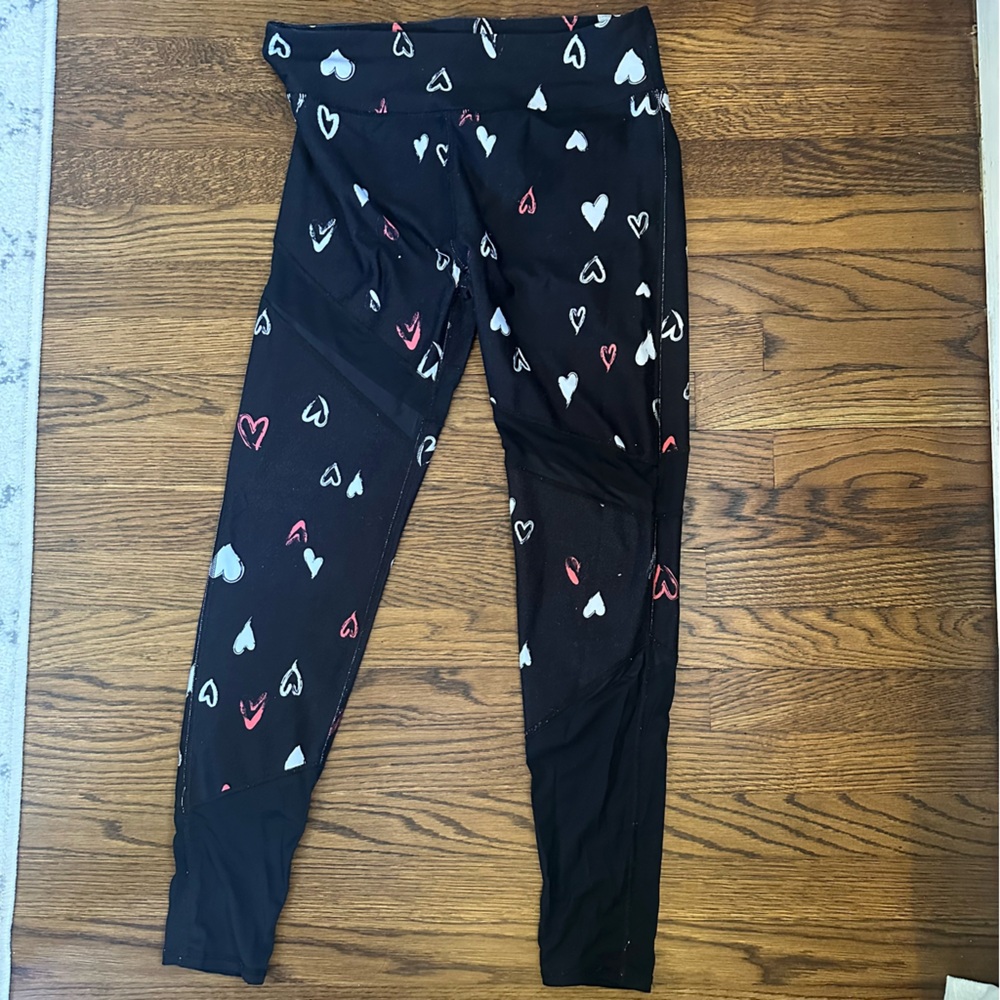 Fabletics Demi Lovato heart design leggings size large